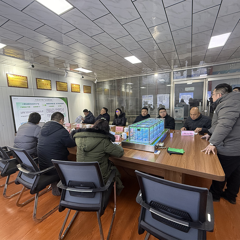浙大数字农业中心主任杜英森莅临我司考察智能方舱菇房 探索智慧农业新路径